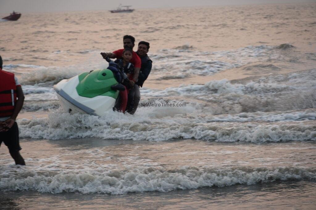 Jet ski riding the waves at Juhu Beach