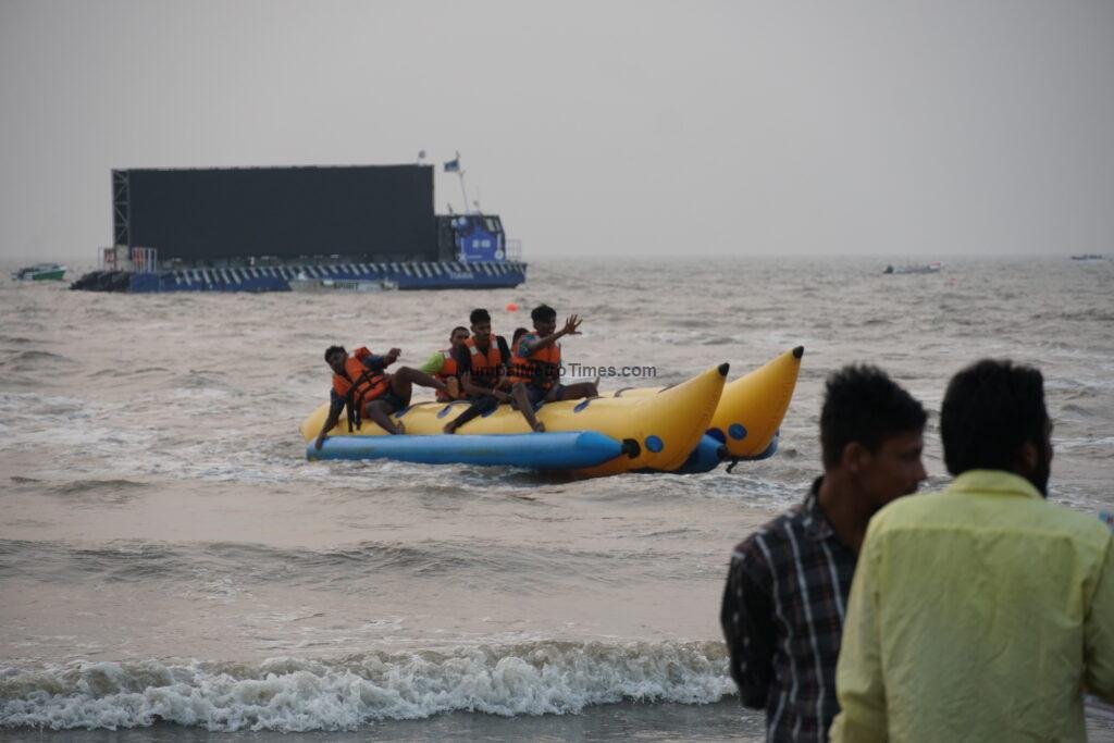 Banana boat ride on the sea at Juhu Beach