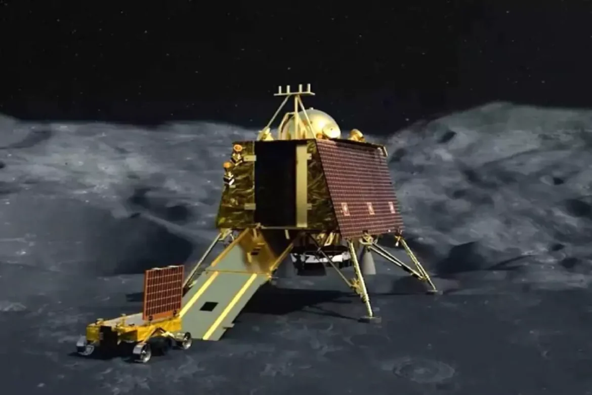 Chandrayaan-3: Isro's Vikram Landеr Hops on Moon and Lands Safеly